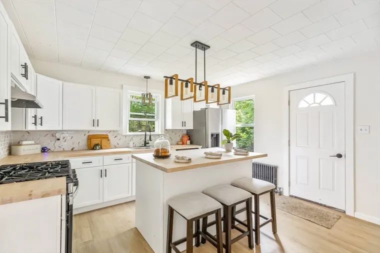 A fully renovated kitchen in a New England Home Partners project